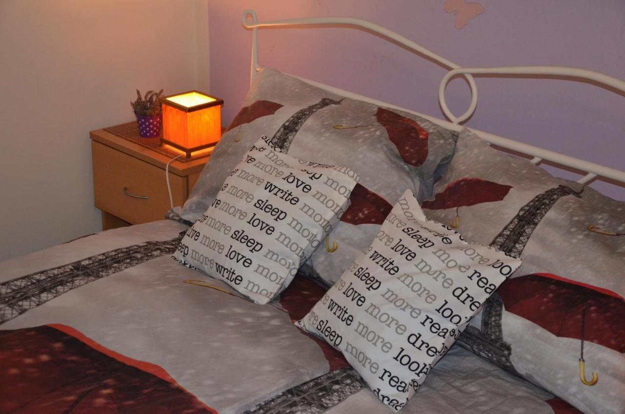 Studio Apartment Maestral Zagabria Esterno foto